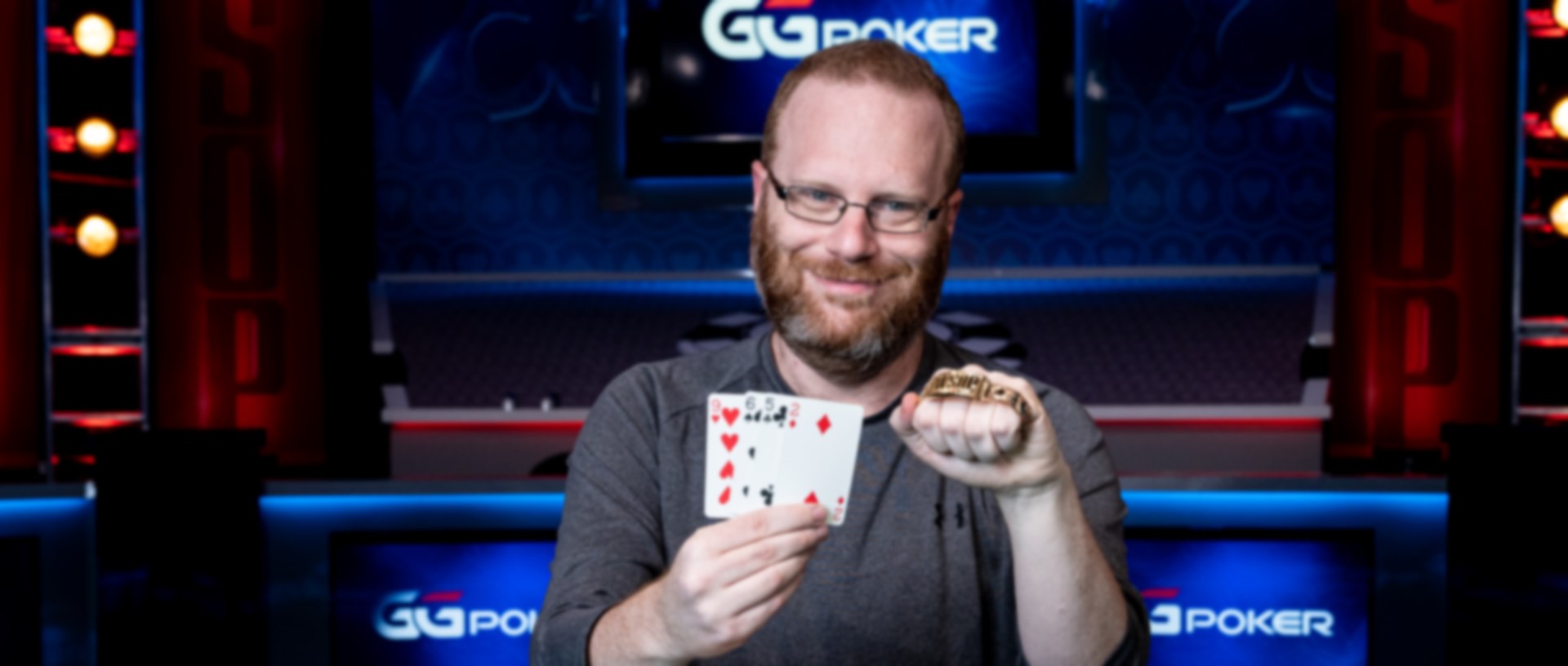 Phil Hellmuth scheitert knapp am 17. Bracelet gegen Triple-Champion Adam Friedman
